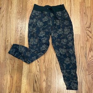 Athleta Trekkie Joggers